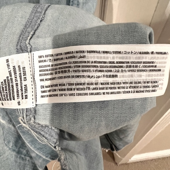 Abercrombie & Fitch (A&F) denim chambray lace up dress - Picture 3 of 3